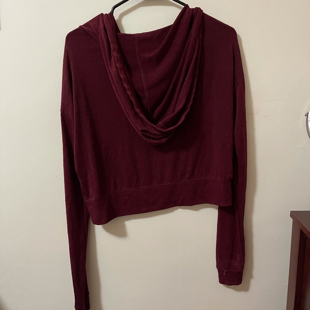 SOFT RED PULLOVER - Picture 2 of 2